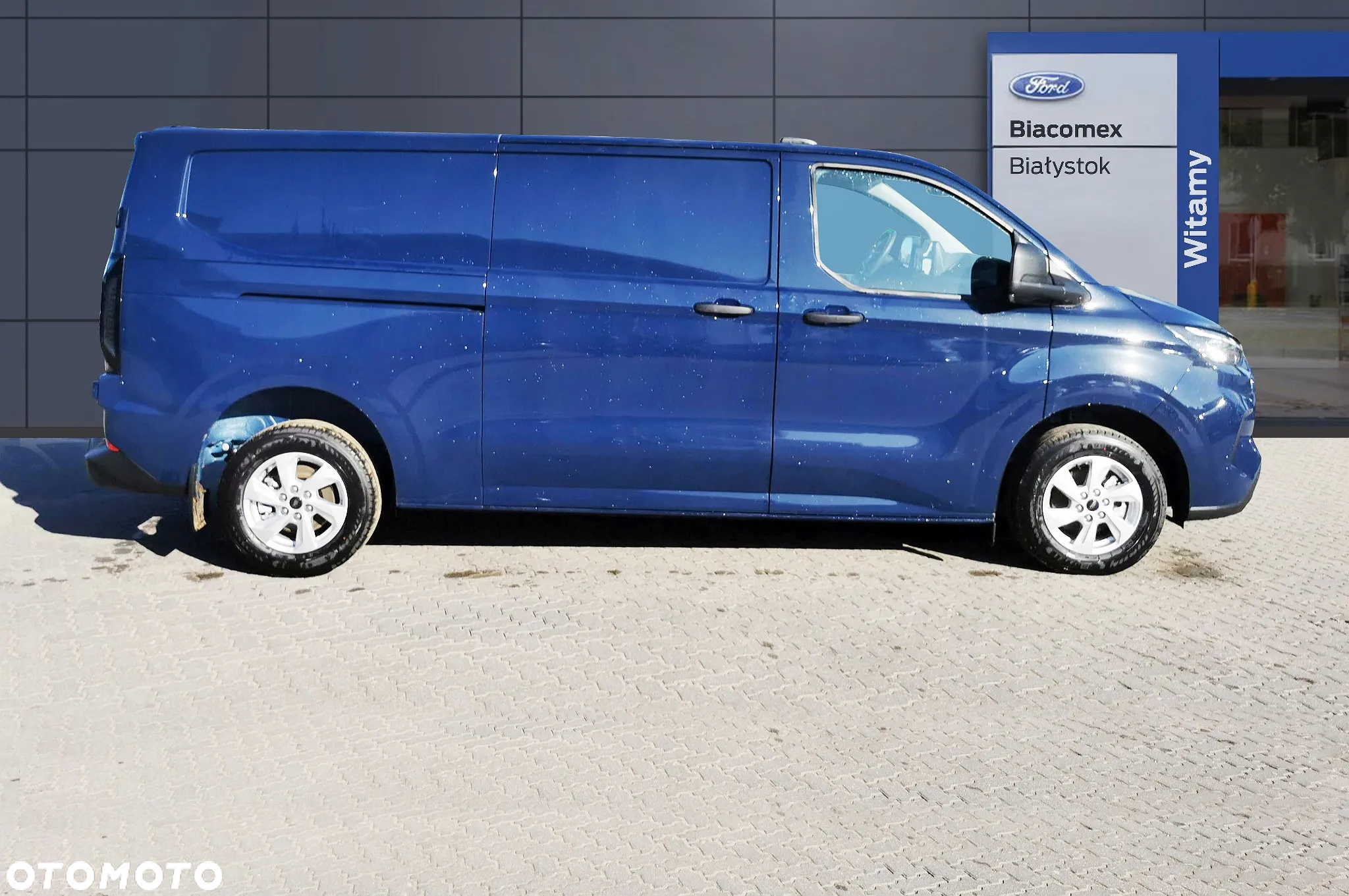 Ford TRANSIT CUSTOM - 8