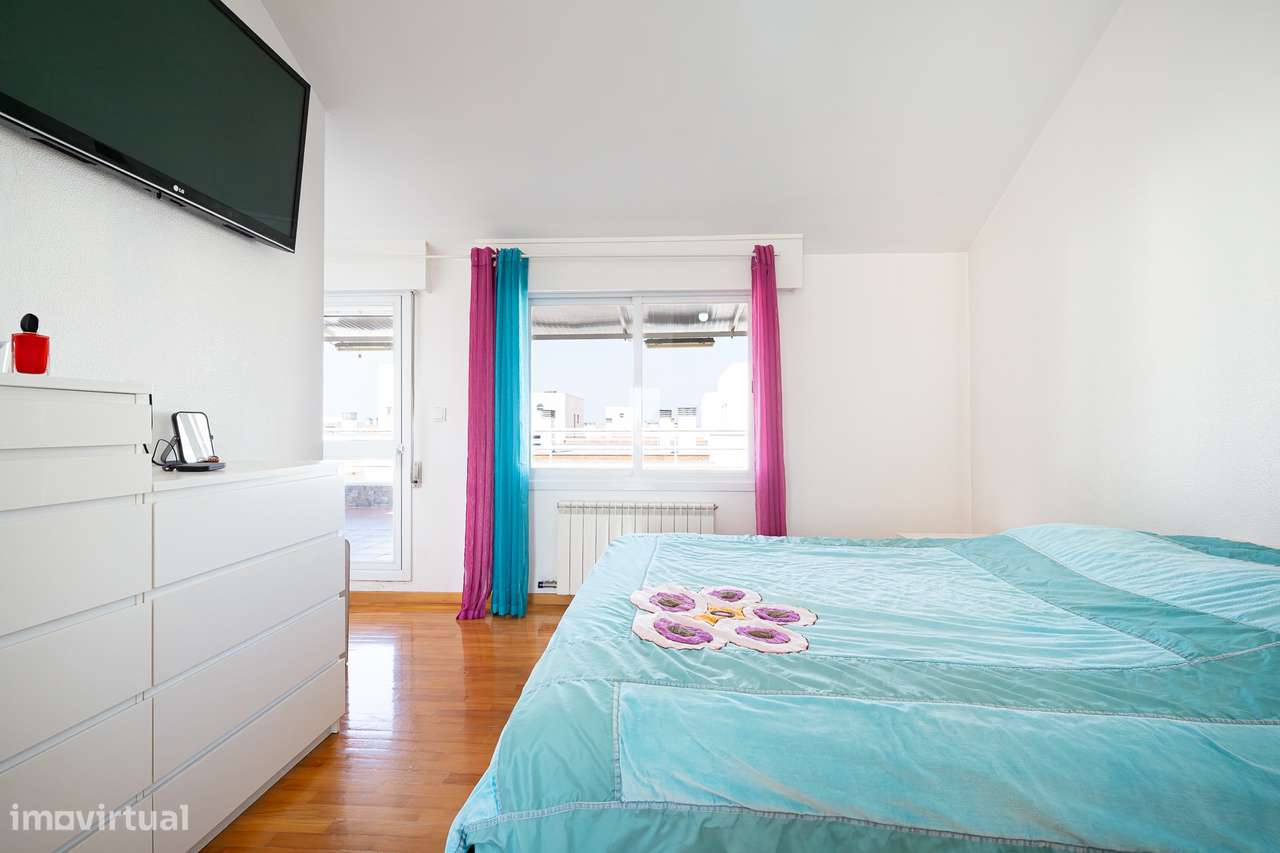 Apartamento T4 DUPLEX Venda em Alhos Vedros,Moita-12