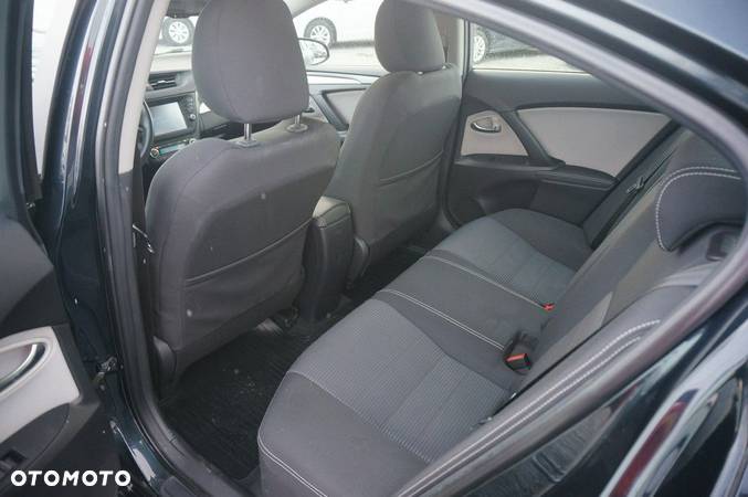 Toyota Avensis 2.0 Premium MS - 29