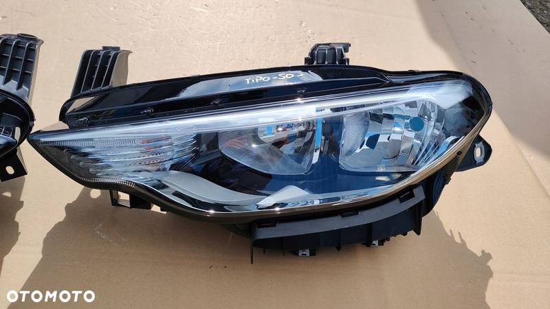 Fiat Tipo 2 komplet lamp.Nowe MOPAR.Zwykłe H-15. - 6