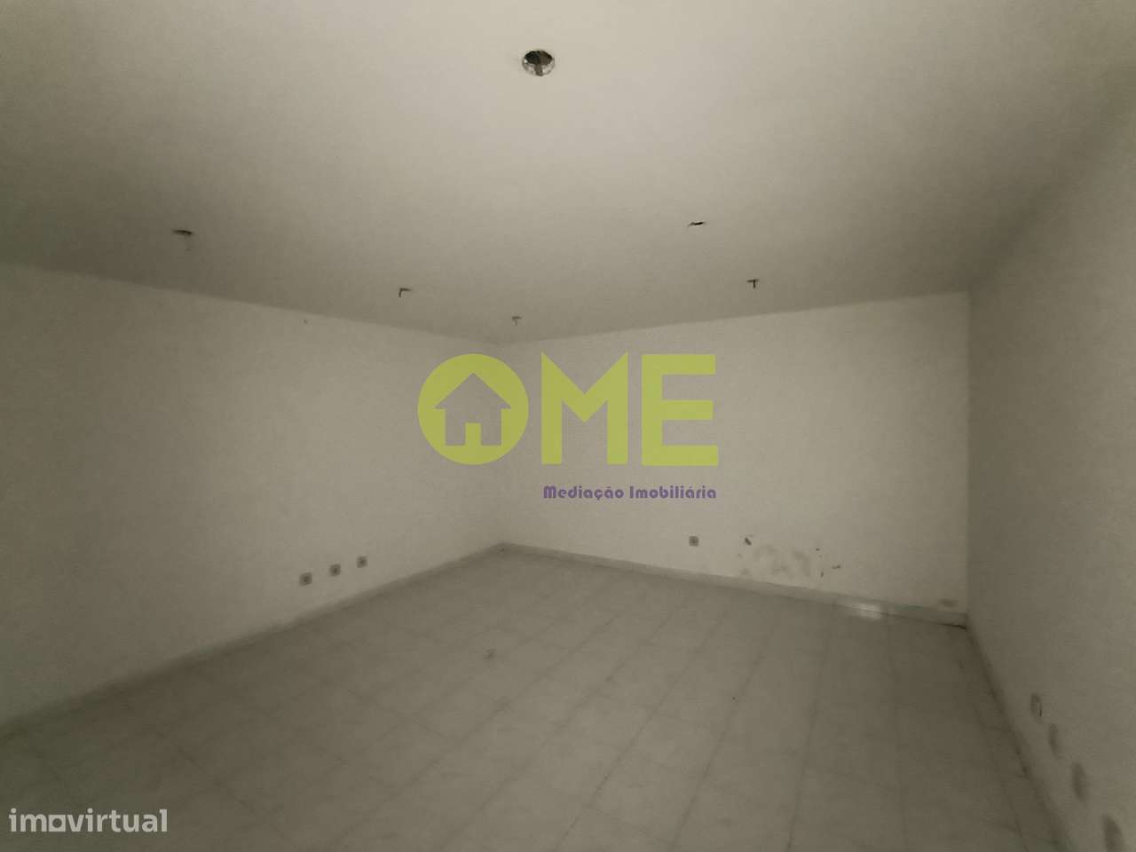 Loja Comercial/Serviços em Ourém - Excelente Oportunidade-5