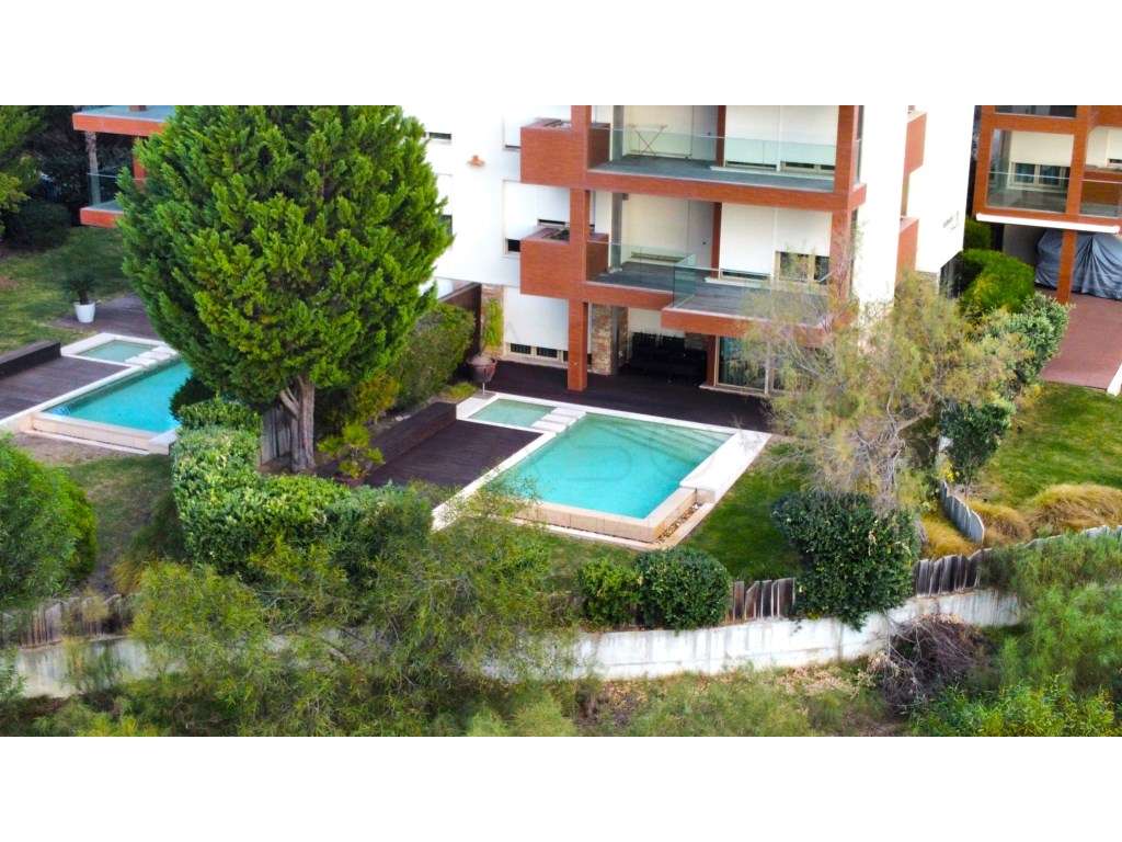 Luxuoso Apartamento Turístico T2+1 com Piscina e Jardim em Troia-Co...-23