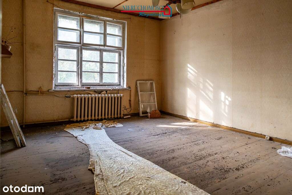 Połowa domu w dobrej lokalizacji-10