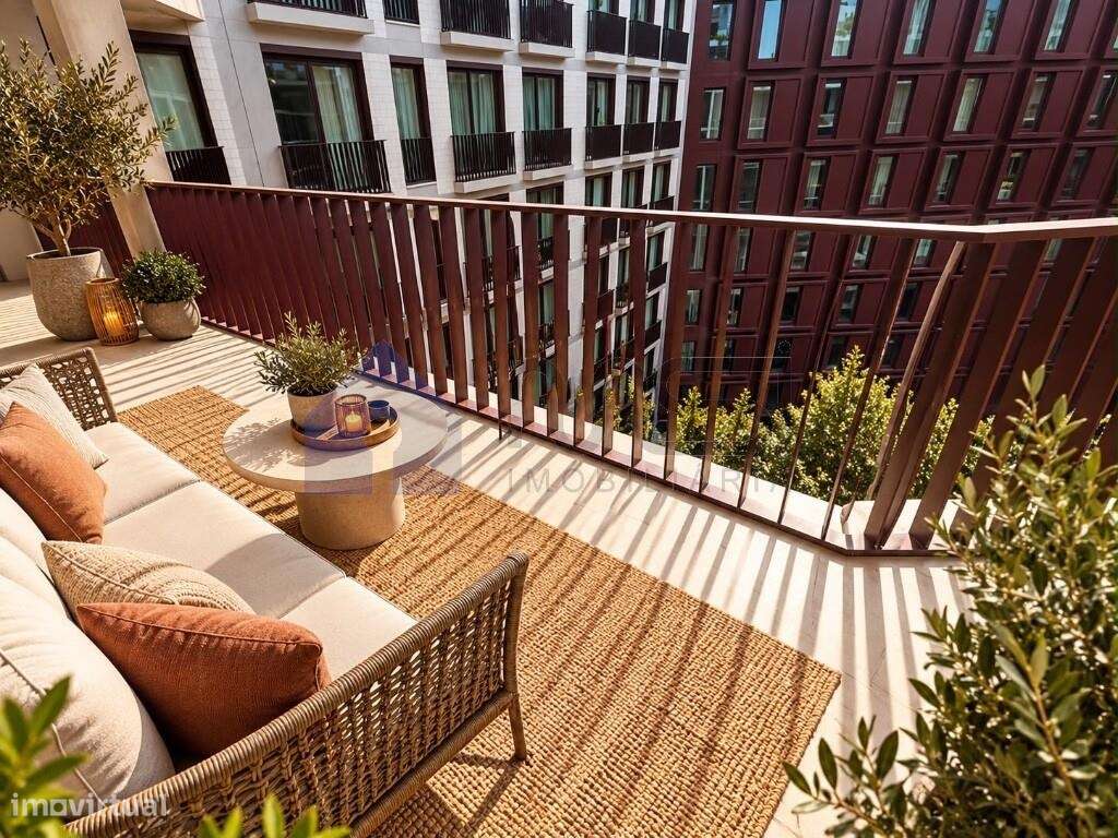 Apartamento T4 de luxo na Baixa do Porto junto ao emblemático Mercado-7
