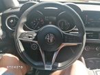 Alfa Romeo Stelvio 2.0 Turbo TI Q4 - 12