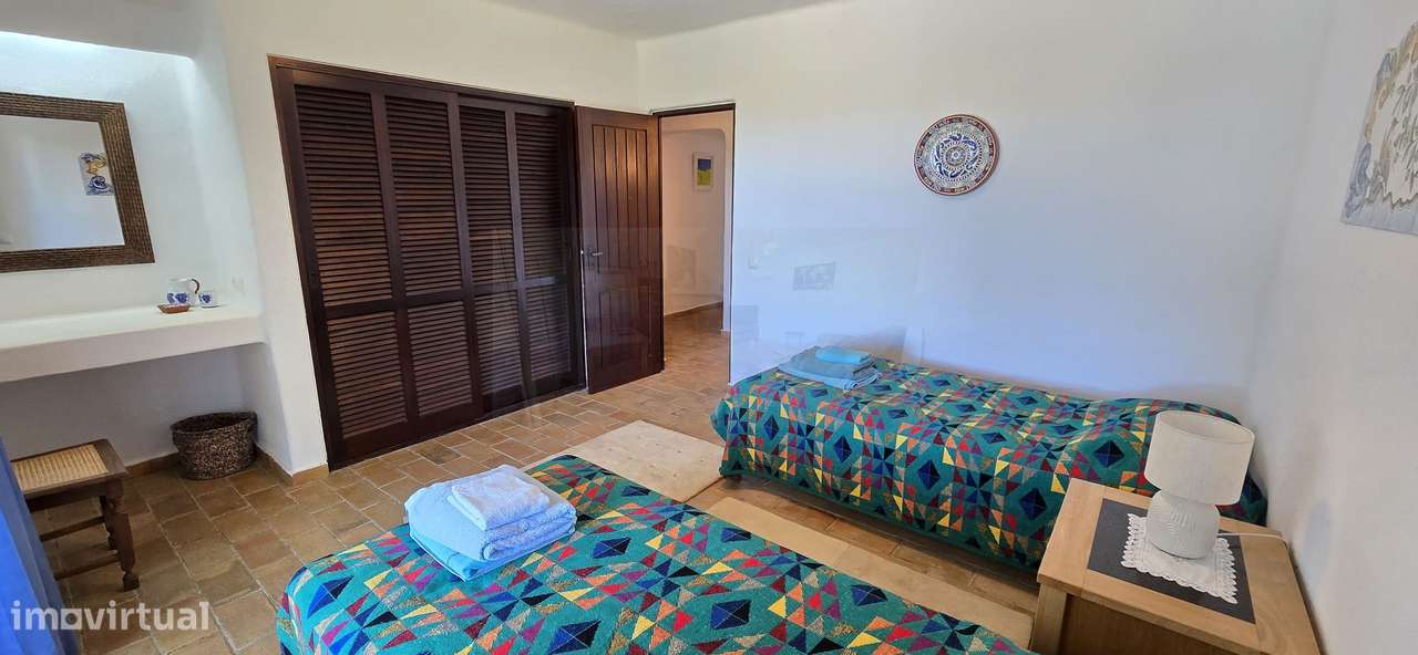 Algarve, Carvoeiro, Moradia T3+1 com vista mar, piscina e garagem à ve-33