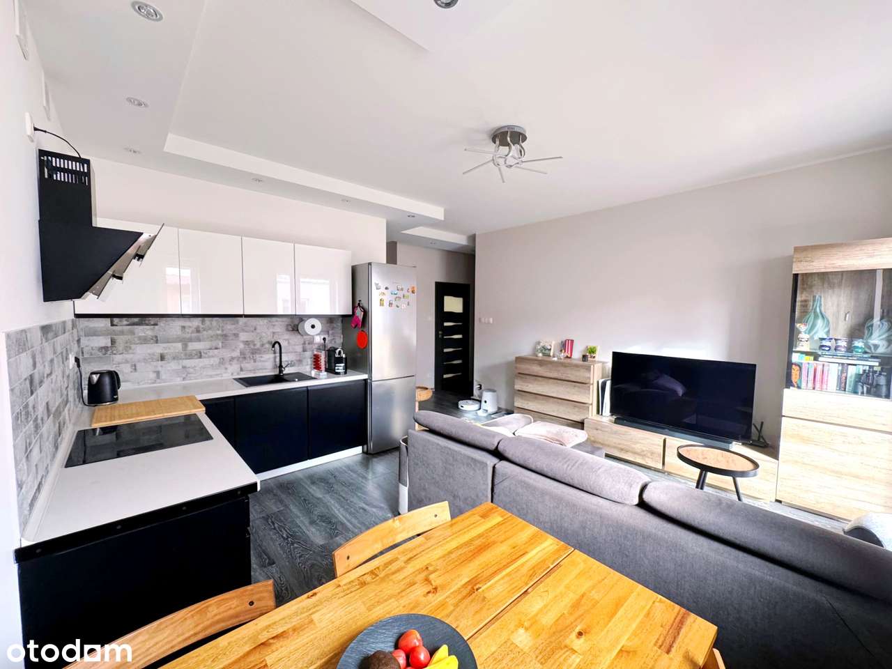 Balzaka, 2017r., kameralne osiedle, 2 pokoje, 1 piętro, balkon, garaż - Pełny obrazek: 4/12