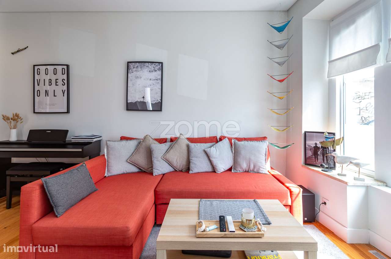 Apartamento T2 com Terraço e Restaurante Equipado no Monte Estoril - Grande imagem: 2/35