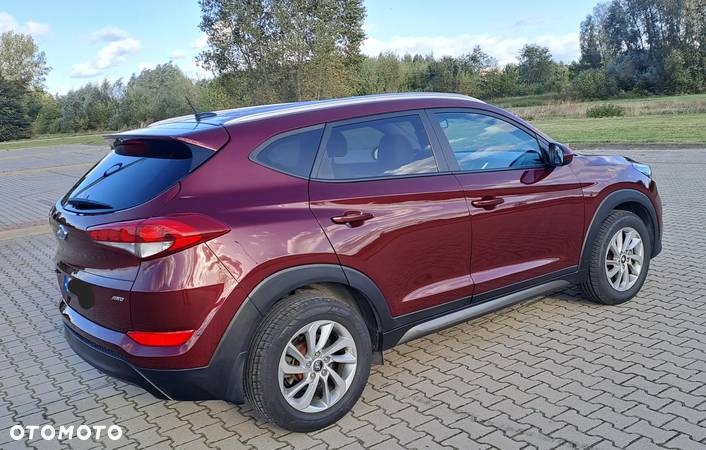 Hyundai Tucson - 4