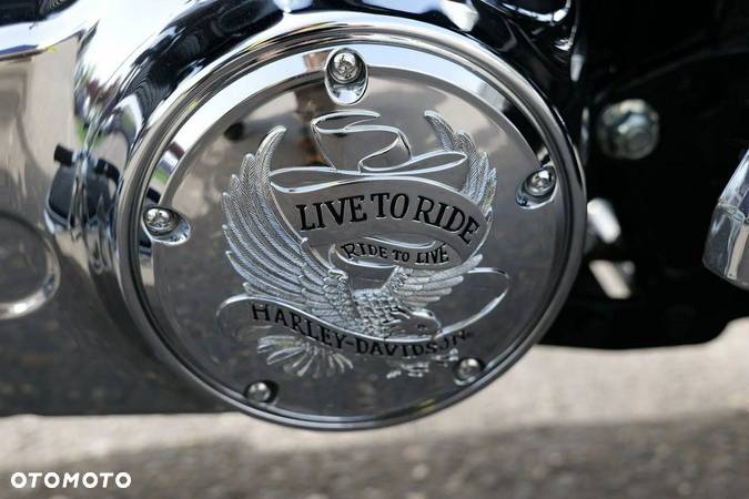 Harley-Davidson Softail Heritage Classic - 26