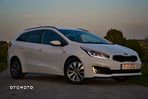 Kia Ceed 1.6 GDI SW Dream Team Edition - 10