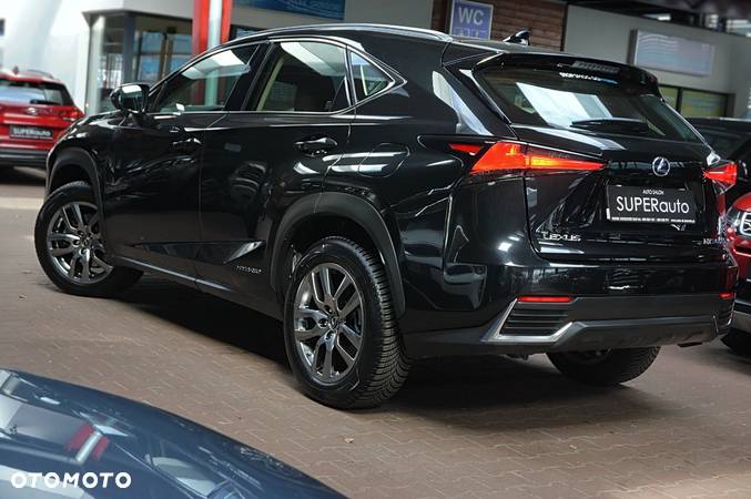 Lexus NX - 8