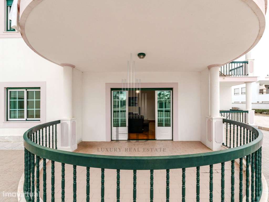 Apartamento T4 em Condomínio Privado com Piscina | Alcabideche | Ca...-21