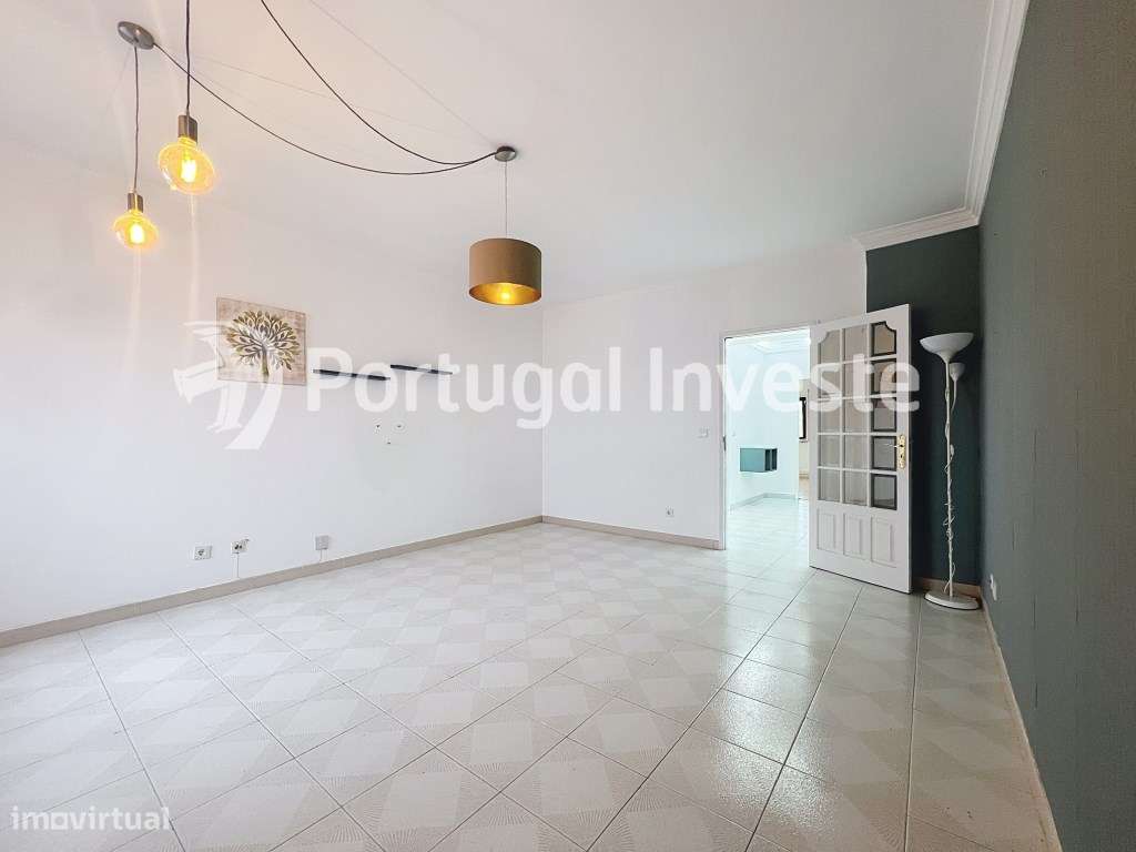 Arrenda excelente T3 no Pragal em Almada - Grande imagem: 3/22