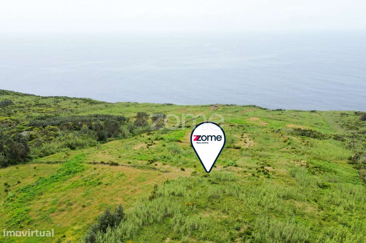 Terreno rústico com área total de 20.081 m², no Capelo - Grande imagem: 2/8