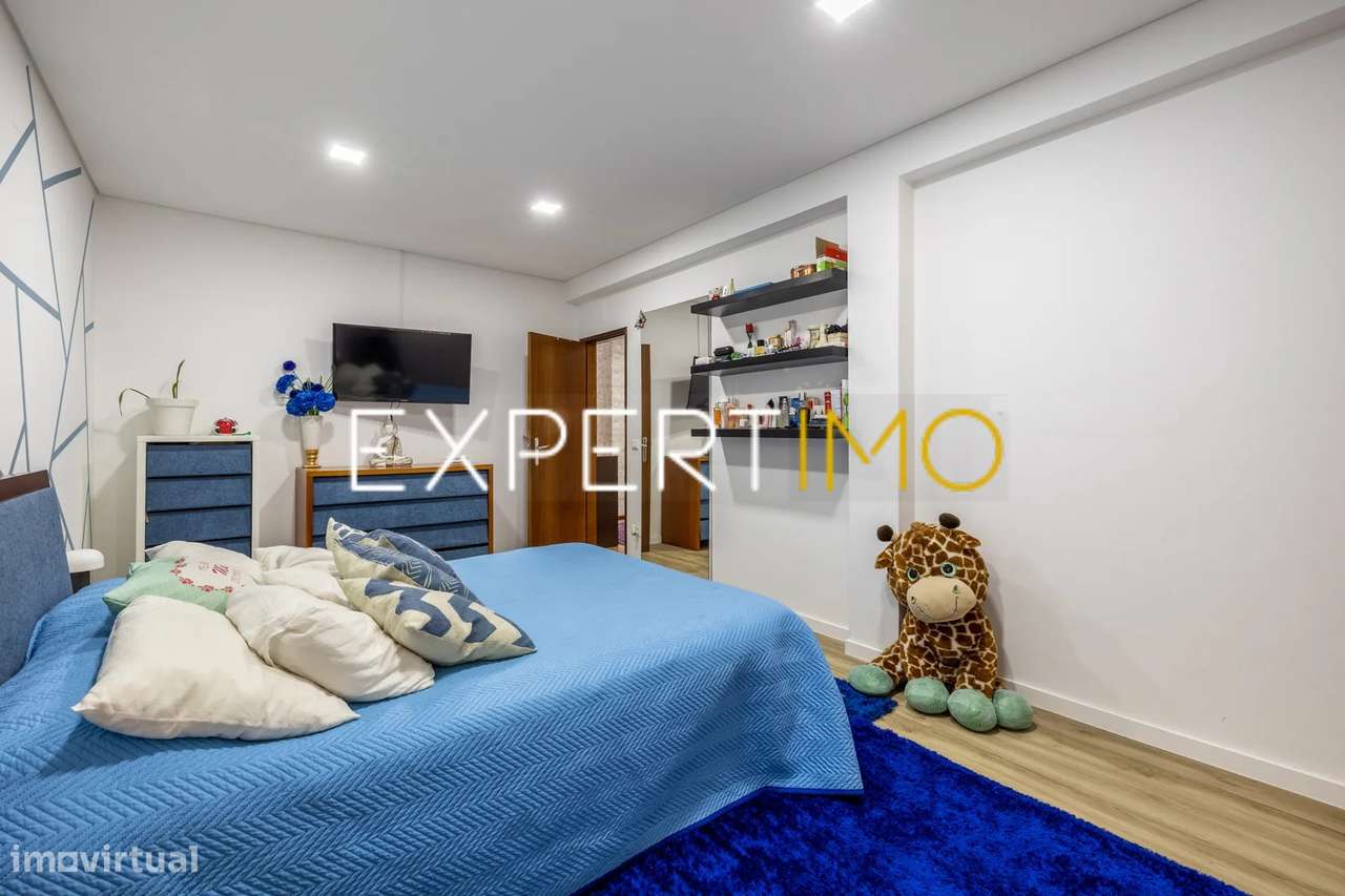 Apartamento T3 Renovado em Pombal-13