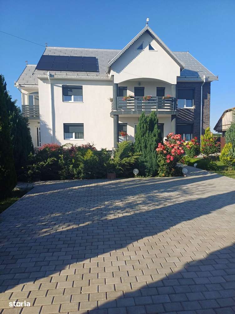 De vanzare casa noua din caramida, mobilata/utilată, Teren 1000mp - Imagine principală: 2/20