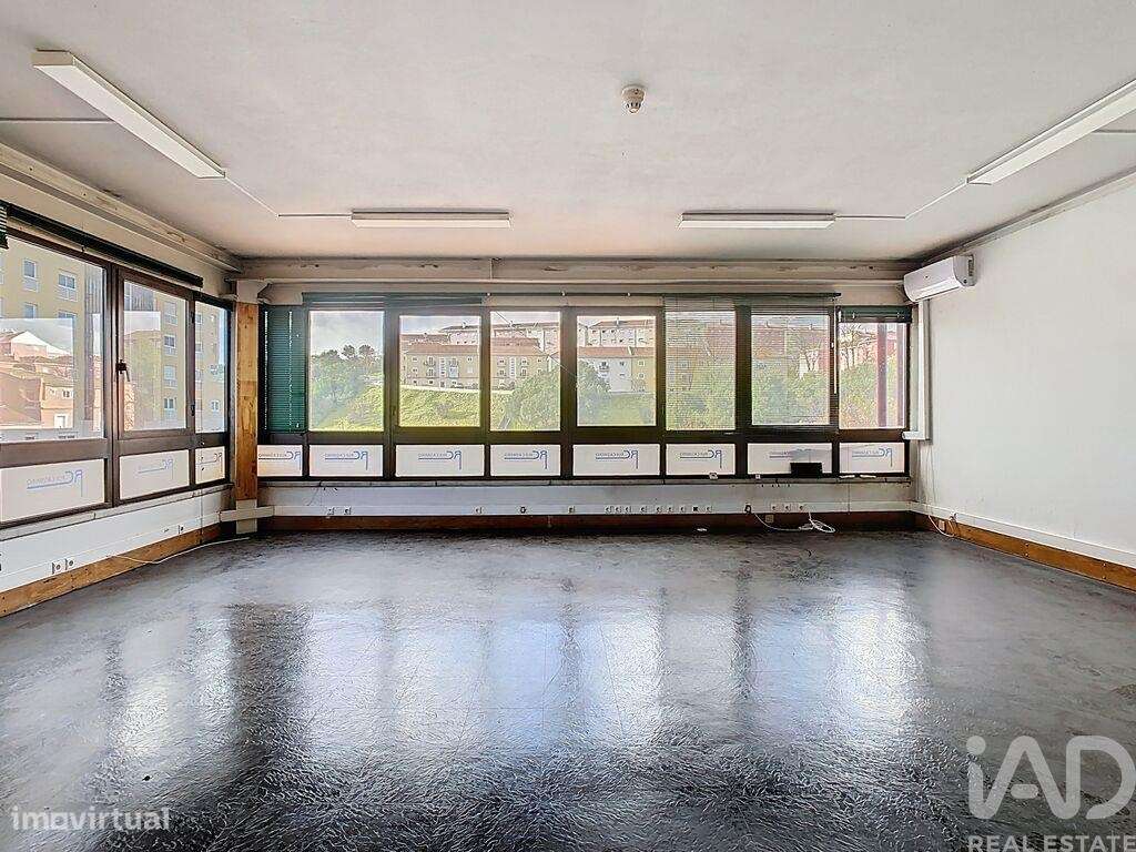 Escritório T1 em Beato de 48,00 m2 - Grande imagem: 5/22