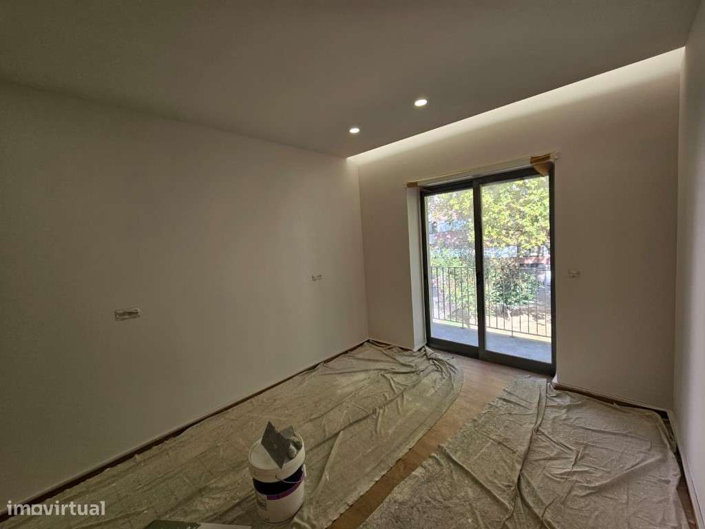 Apartamento T3 Totalmente Renovado - Centro de Braga-8
