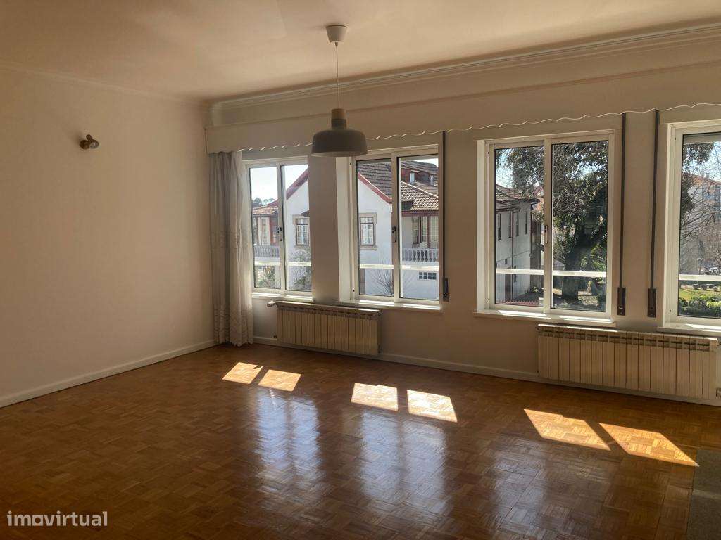 T3 Com Garagem - Centro da Cidade - Viseu - Grande imagem: 4/13