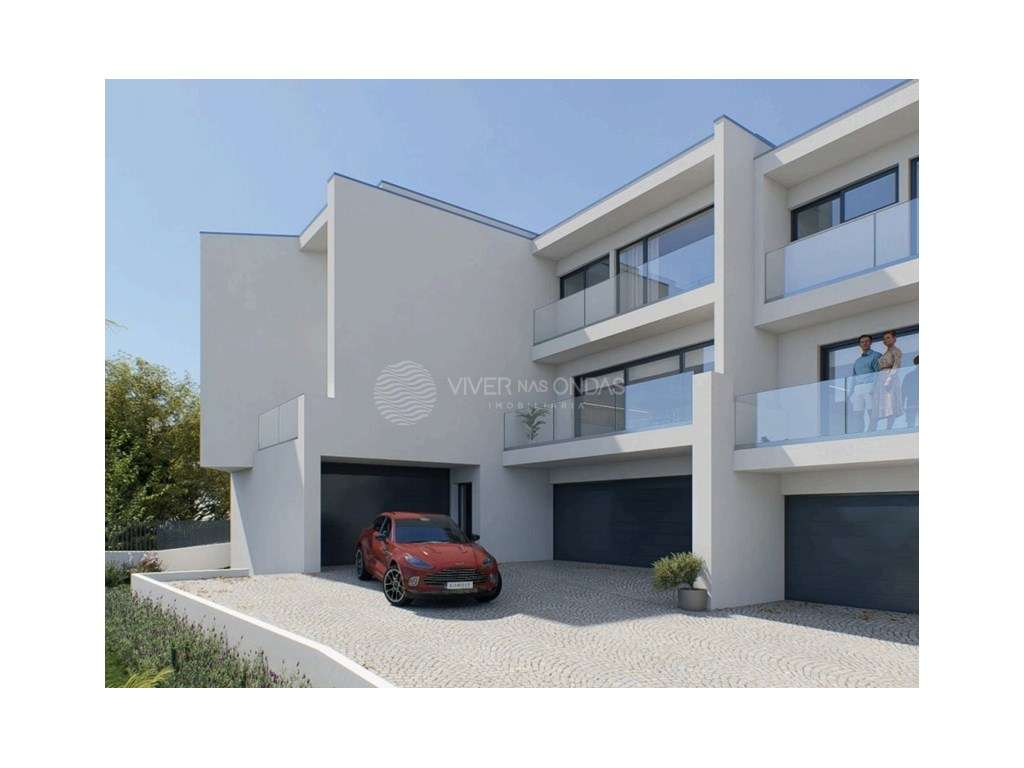 Moradia T3 de Prestigio, inserida em condomínio fechado em Gondomar.-10