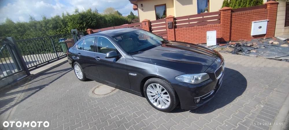 BMW Seria 5 520d xDrive Luxury Line - 40