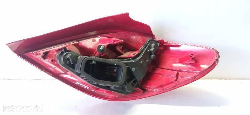 Pisca tras esquerdo PEUGEOT 207 (WA_,WA_) (2006-2015) 1.4 HDI - 4