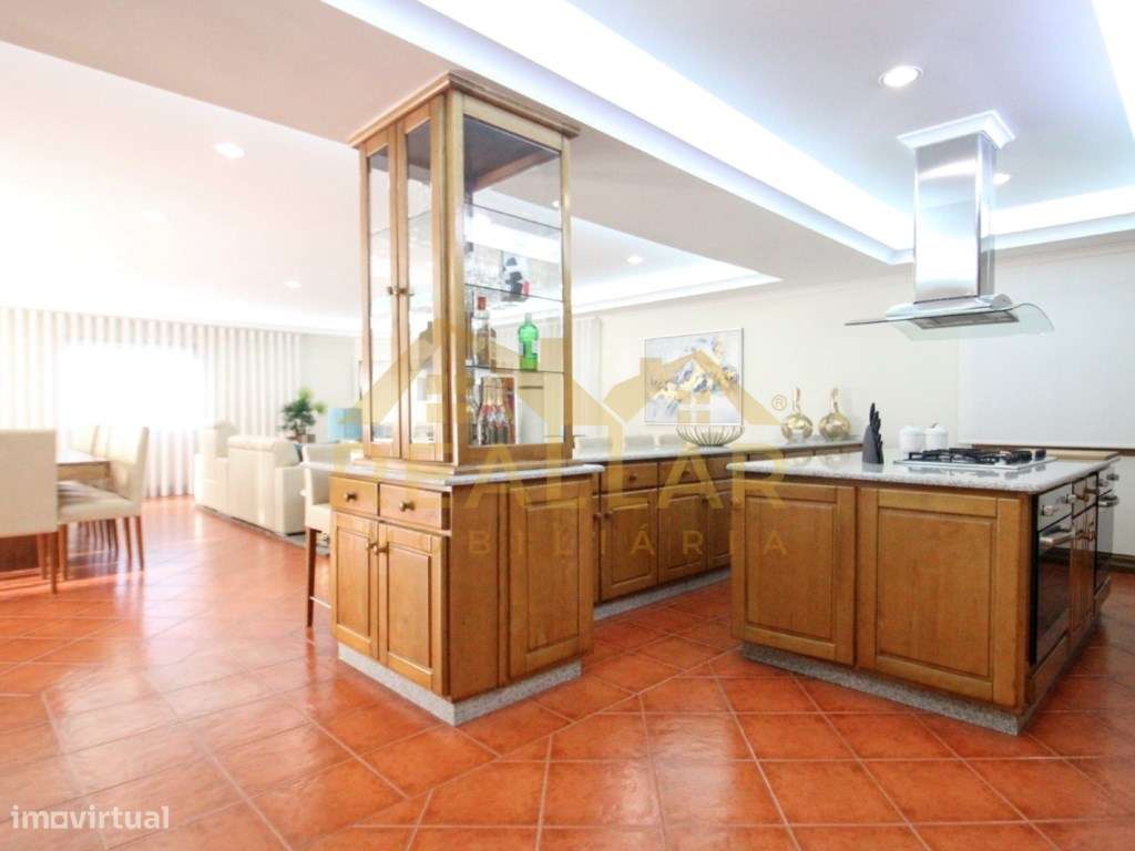 Moradia T4 térrea em Macieira de Rates - Barcelos - Grande imagem: 4/28