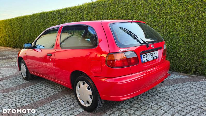 Nissan Almera 1.4 S - 7