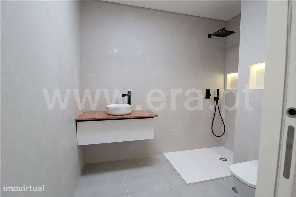 Moradia Isolada 4 quartos, Venda-9