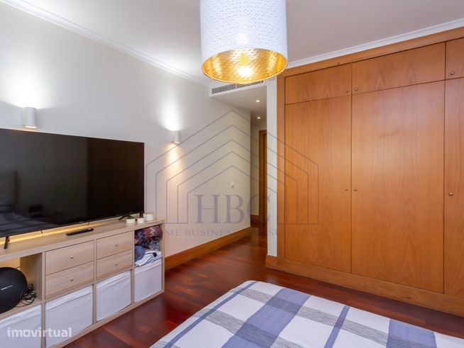 Apartamento T3 Exclusivo na Expo Sul-4