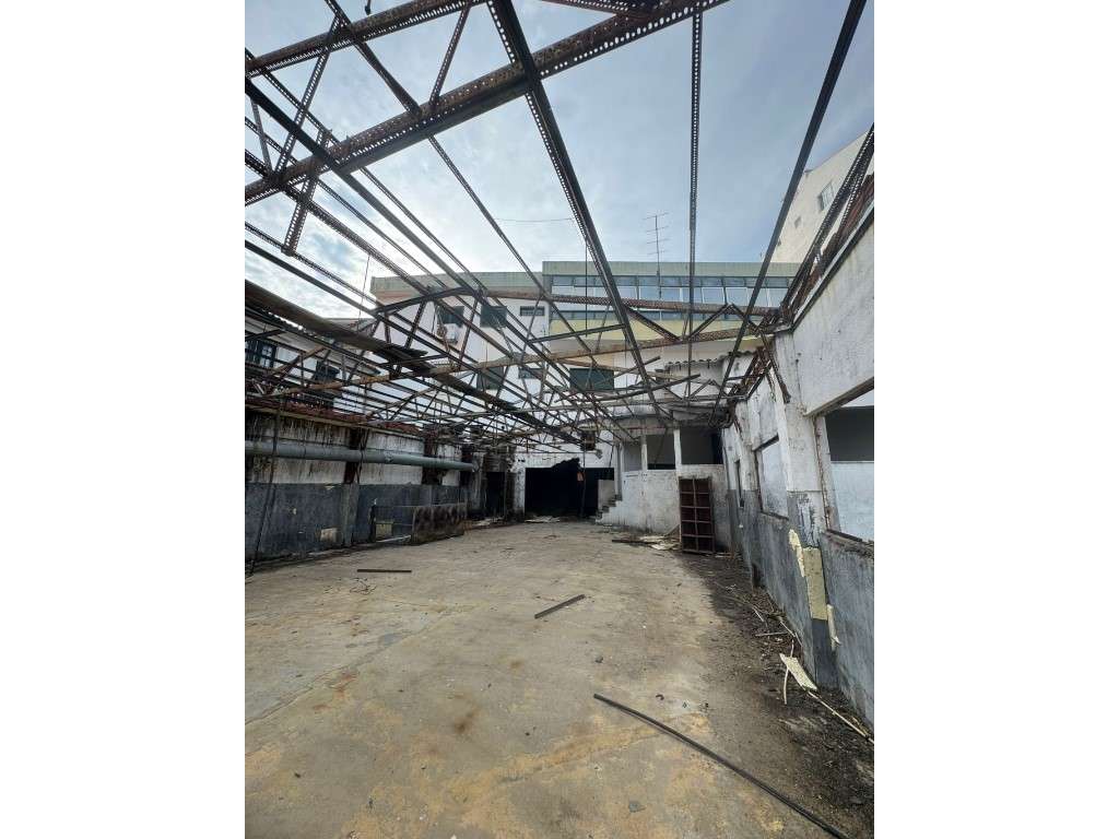 Ativo de Investimento na Covilhã c/ Elevado Potencial de Transformação-18