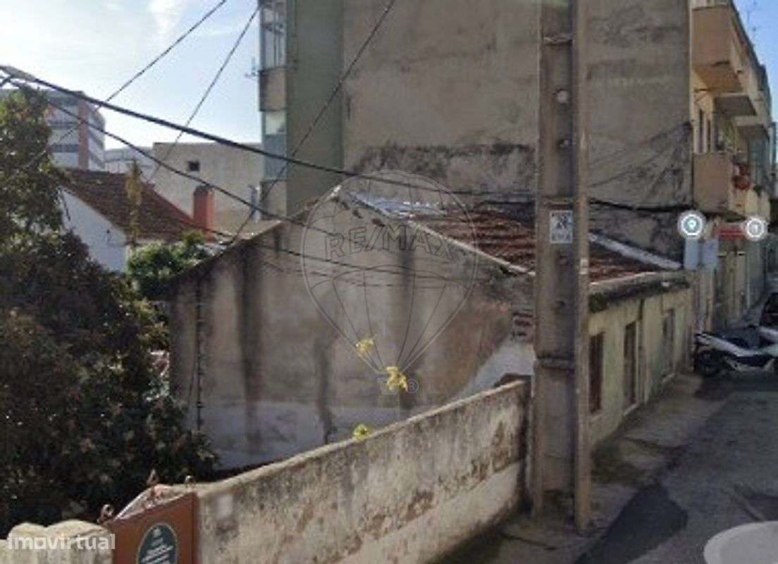 Moradia T6 para venda - Grande imagem: 5/8