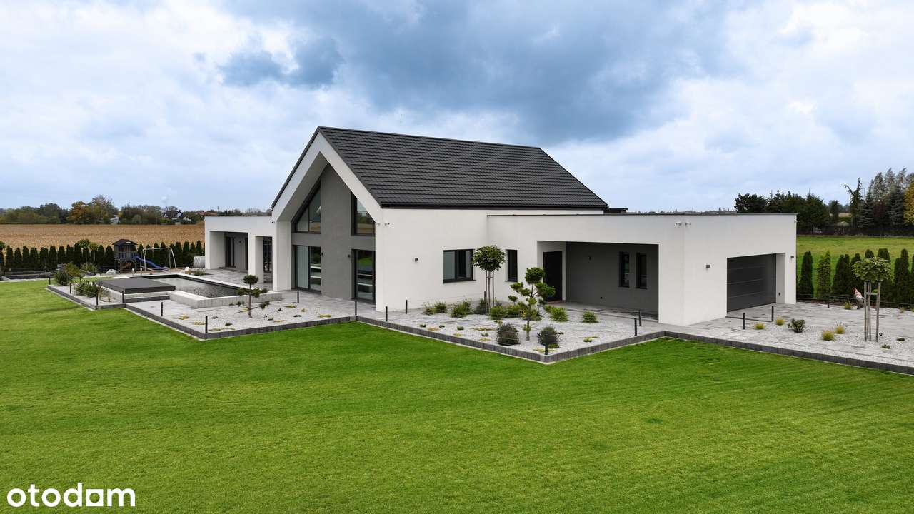 Nowoczesny Luksusowy Dom z Basenem Koipond w Nowe Gulczewo / Płock - Pełny obrazek: 2/19