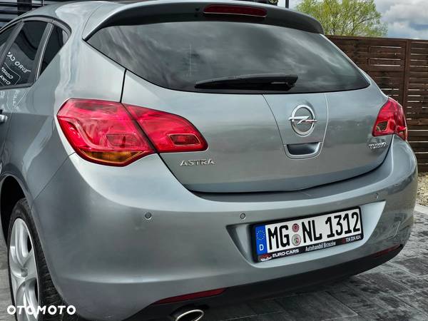 Opel Astra 1.4 Turbo Edition - 31