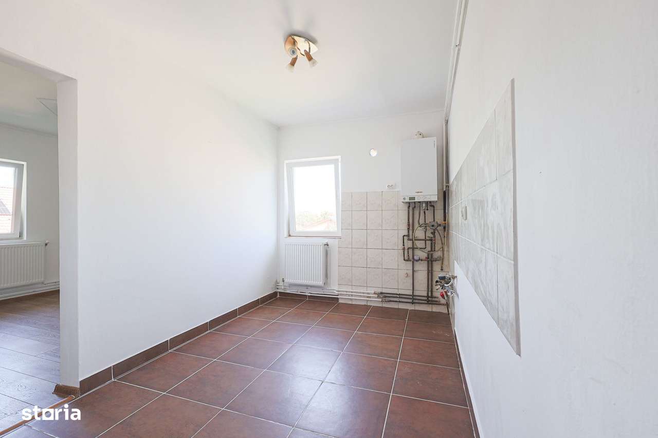 PRET NOU! Apartament 1 camera - renovat - Parneava, Arad - COMISION 0 - Imagine principală: 3/7