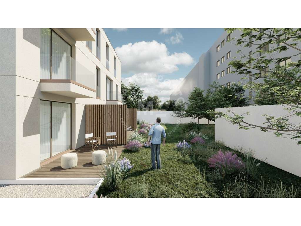 Apartamento T2 com Varanda, Arrumos e Lugar de Garagem no Centro de... - Grande imagem: 4/23