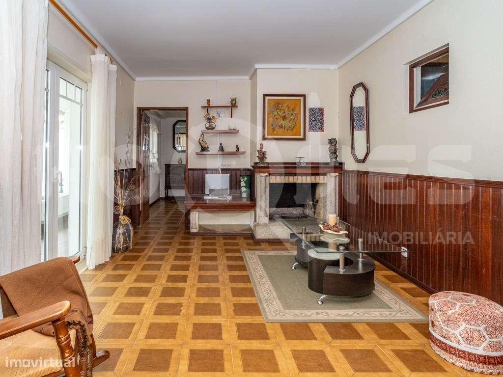 Moradia | Qualidade de Construção | Anexos | Jardim | Garagem | Charme-21