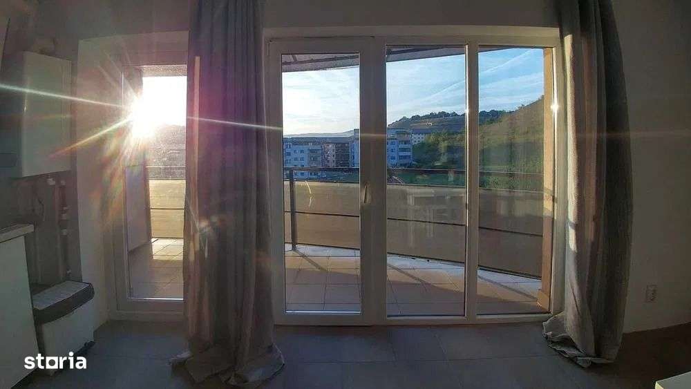 Apartament 2 camere, semidecomandate, zona strazii Stejarului,Floresti - Imagine principală: 5/16