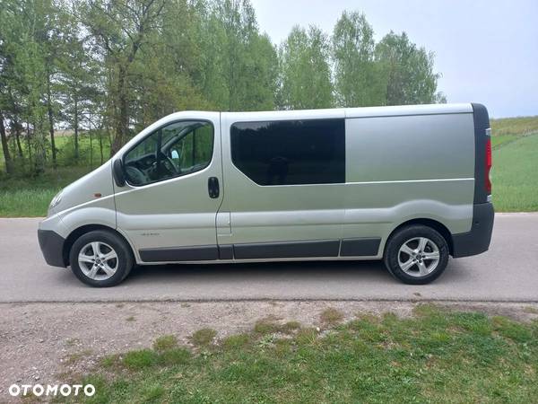 Renault Trafic - 14