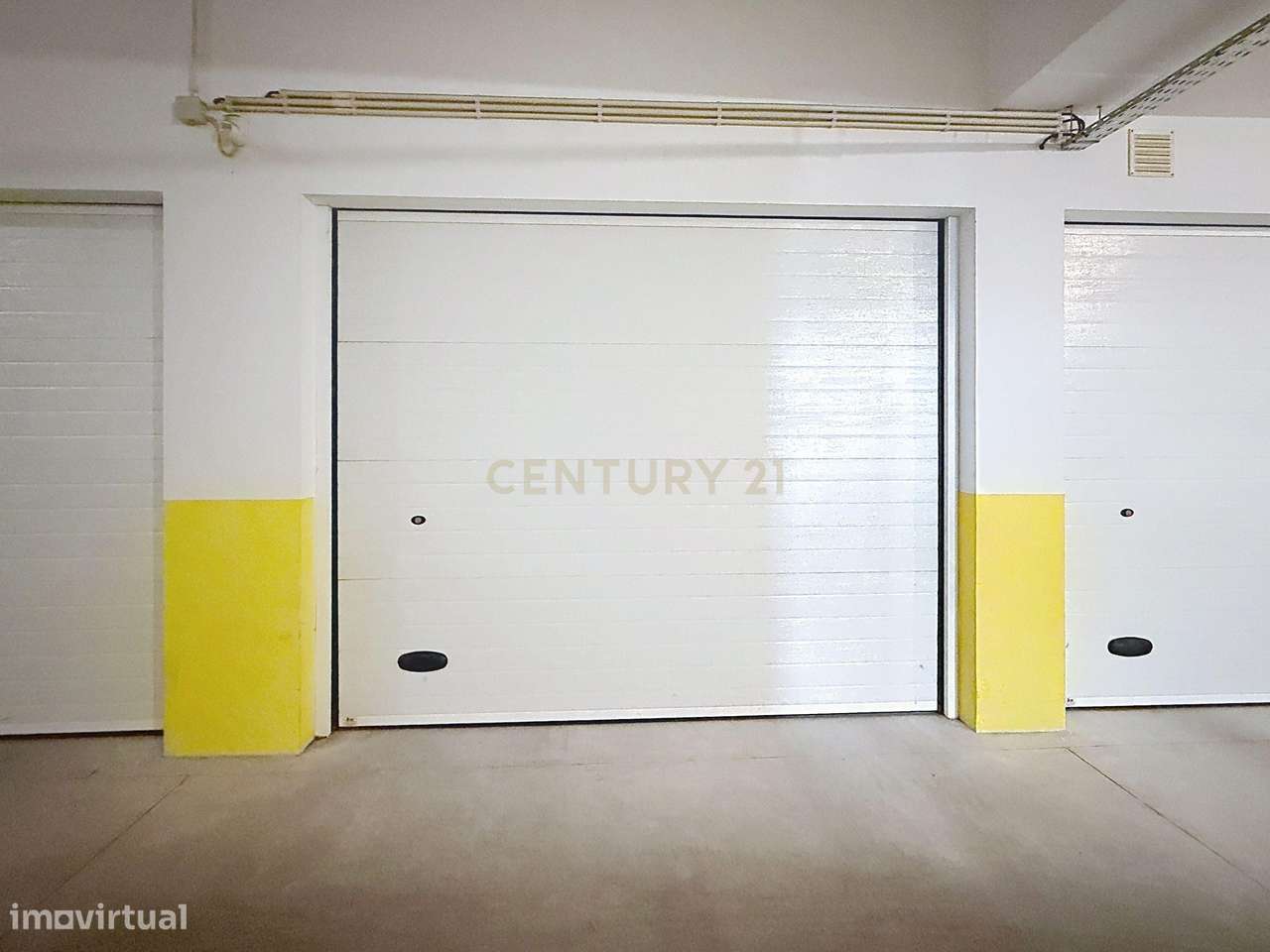 Apartamento T2 com varanda e garagem fechada na Nazaré.-37
