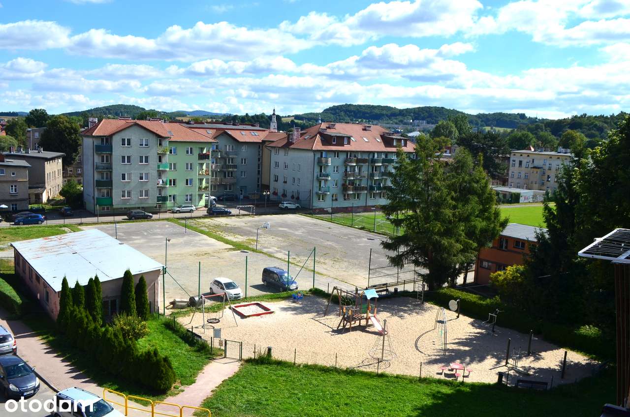 Mieszkanie w bloku z balkonem-10