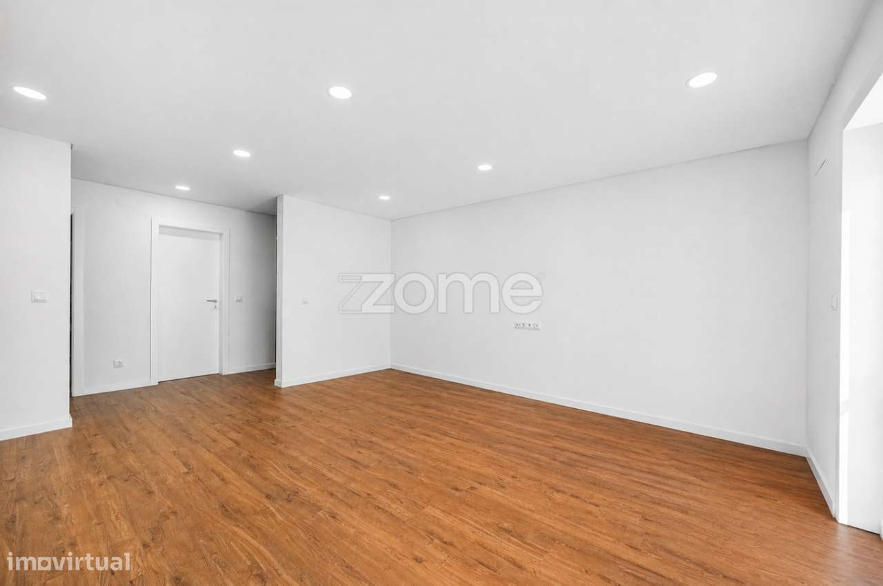 Apartamento T2 totalmente remodelado em São Lázaro - Braga-7