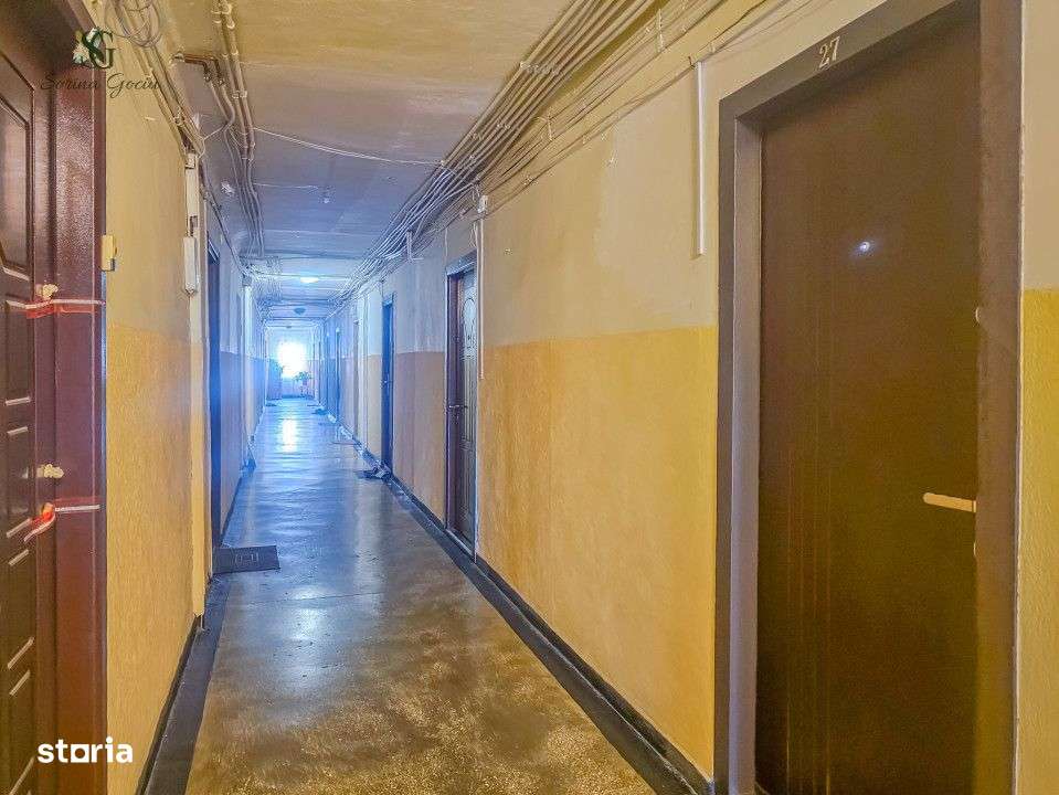 Camera de camin mobilata si utilata-9