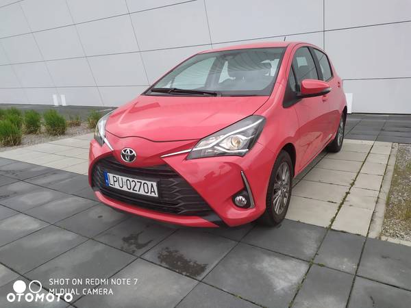 Toyota Yaris 1.5 Premium - 1