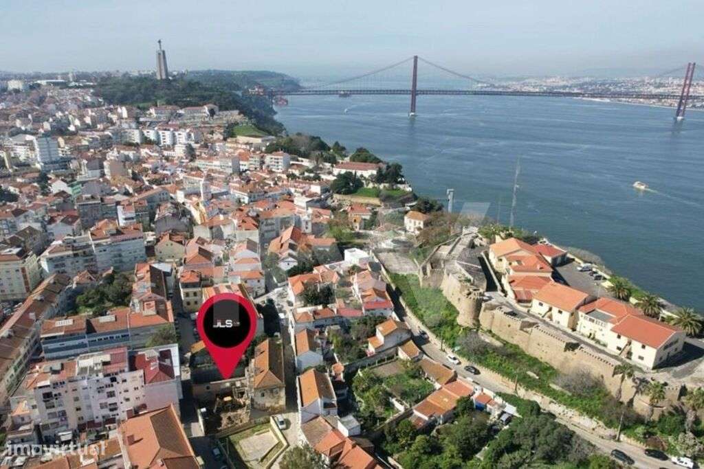 Apt Novo T2 c/Logradouro, 800m do Term. Fluvial de Cacilhas, Almada, i - Grande imagem: 2/20