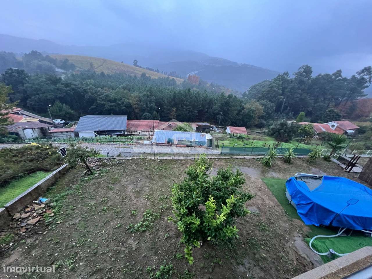 Excelente Moradia T3 Mondim Basto Renovada-16