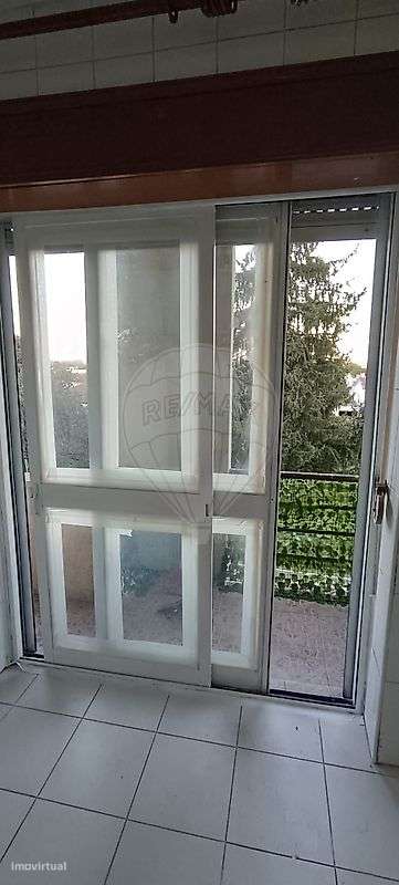 Apartamento T2 para arrendamento - Grande imagem: 5/9