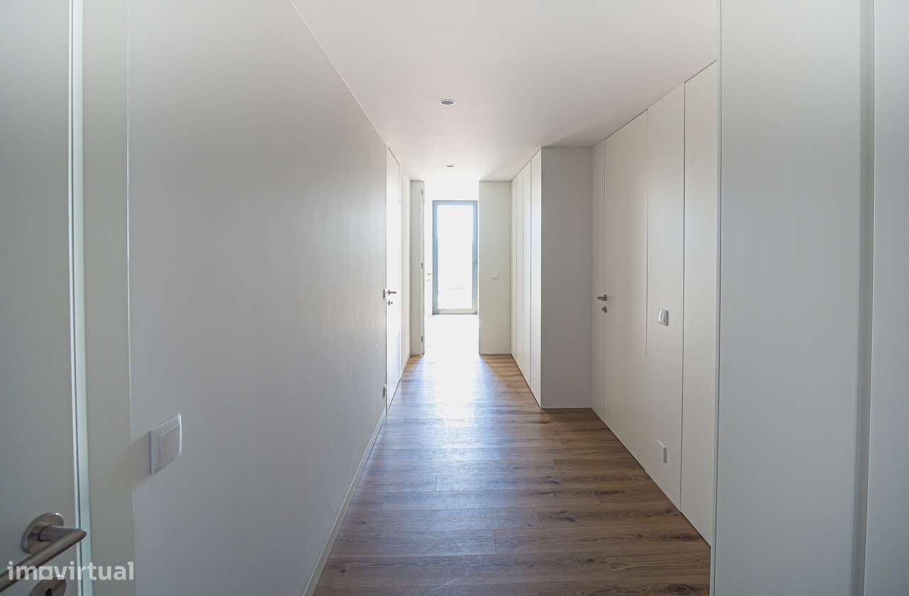 Apartamento T4 Duplex, Terraço com 106 m2, Luxo, Fonte Nova, Aveiro-21