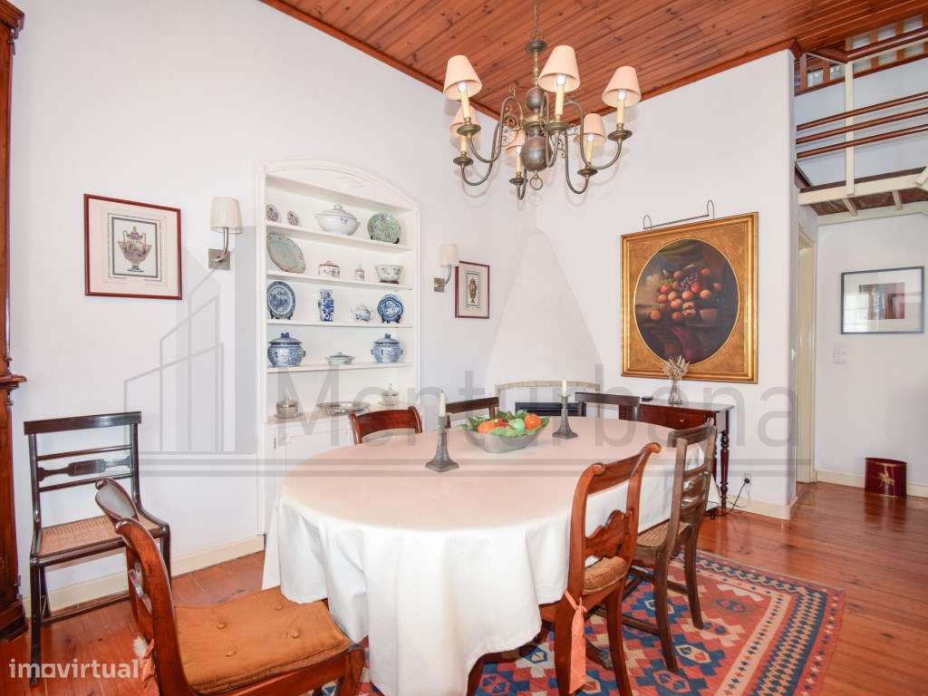 MORADIA INDEPENDENTE NO ESTORIL COM VISTA MAR-8